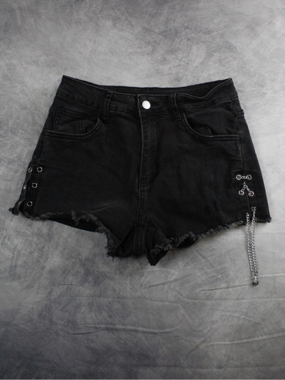 Women's Black Denim Shorts Grommet Chain Lace-Up Raw Hem Size 28 / M